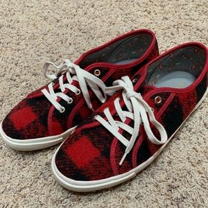 Excellent Condition Old Navy Sneakers!